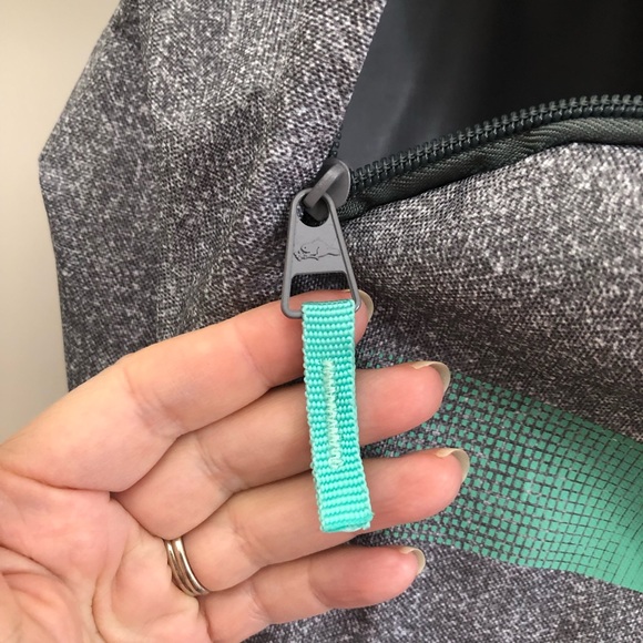 NWT Roots Student Backpack - grey / mint - Picture 6 of 13